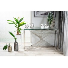 Dizaina konsole FLAME C